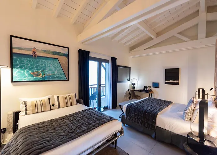 Otel L'anderenis Boutique 4*