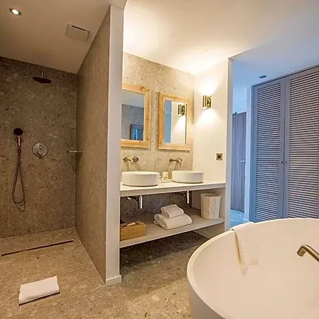 L'anderenis Boutique Hotel Andernos-les-Bains