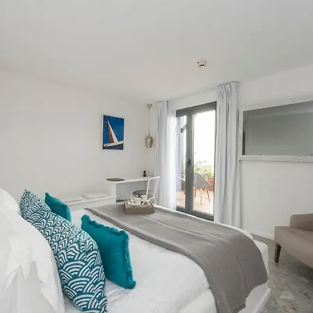 L'anderenis Boutique 4*