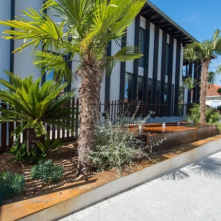 L'anderenis Boutique 4*